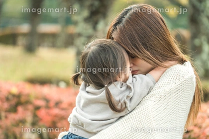子どもと向き合う親
